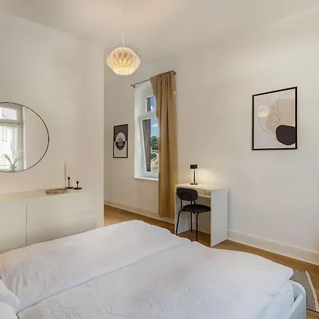 Apartamento Marburger Zentral, Bis 8 Personen, Wlan, Netflix Exterior foto